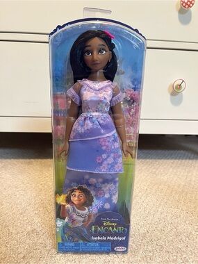 Disney Encanto Isabela Madrigal Doll
